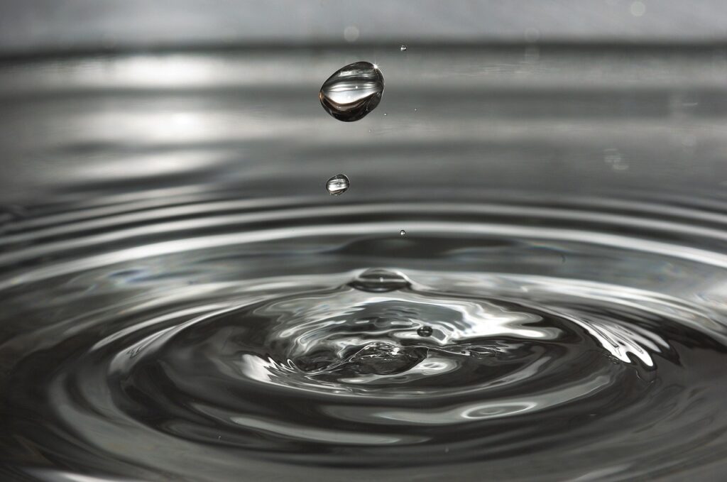 water, water drop, ripples